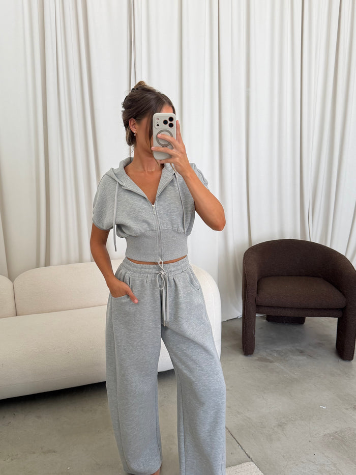 Elise Knit Set in Gray