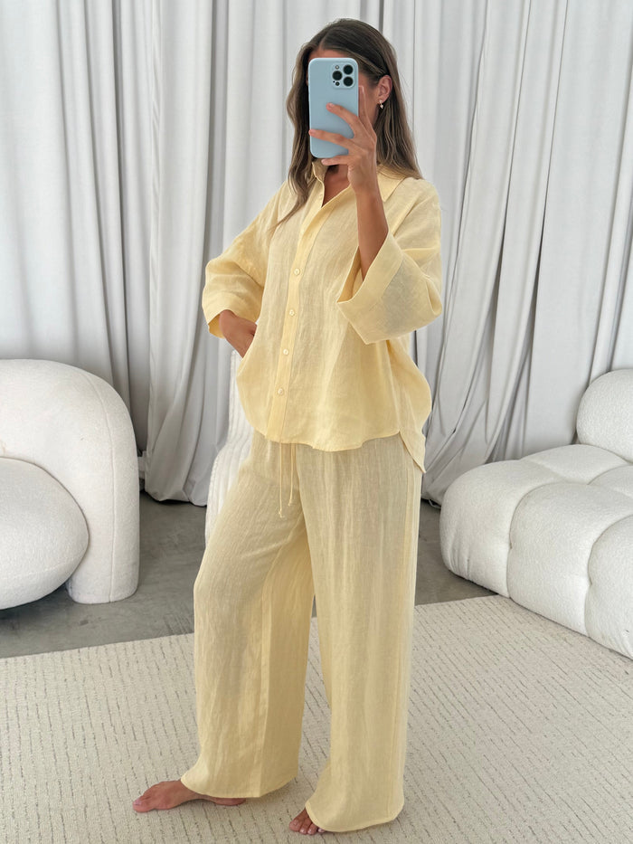 Elizabeth 100% Linen Pants in Creamy Yellow