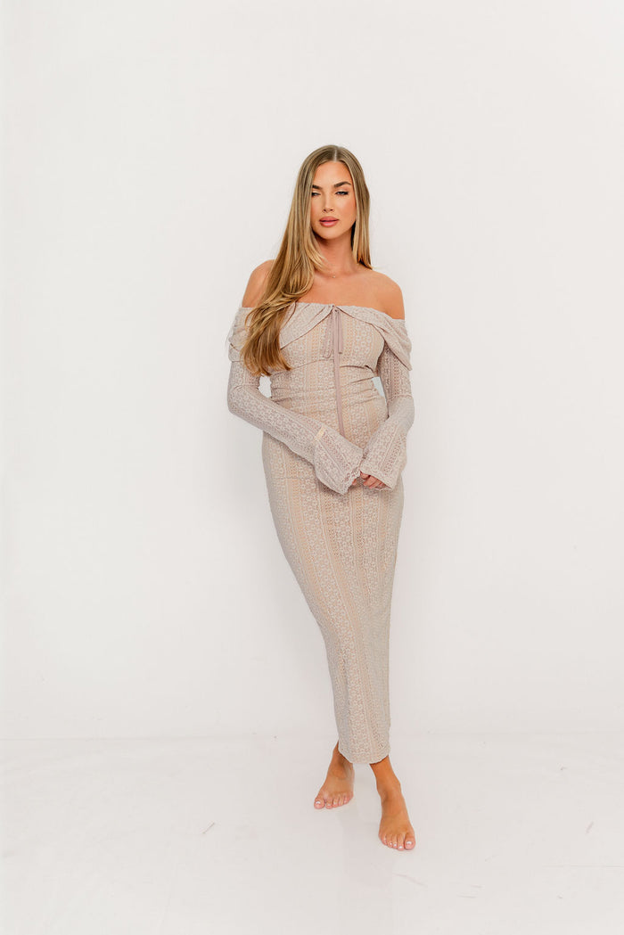 Ella Lace Maxi Dress in Dusty Mauve