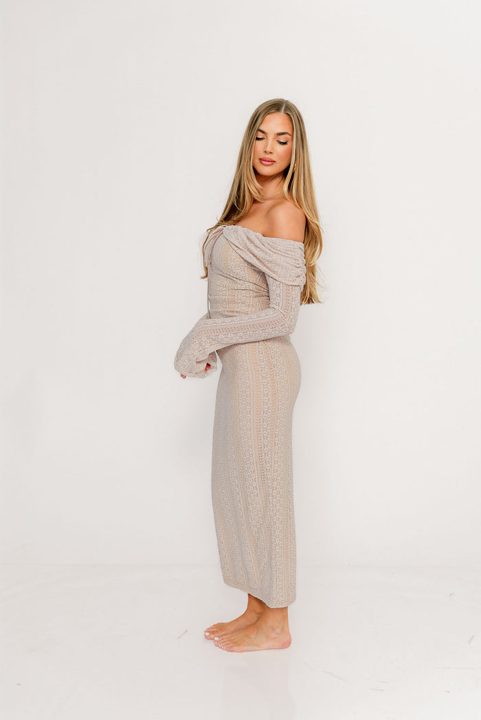 Ella Lace Maxi Dress in Dusty Mauve