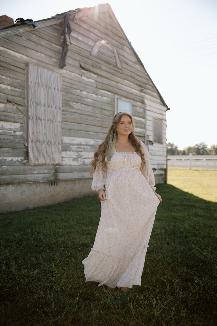 Eloise Maxi Dress in Ivory/Blush Floral - Bump Friendly & Size Inclusive *9/9 PRE-ORDER*