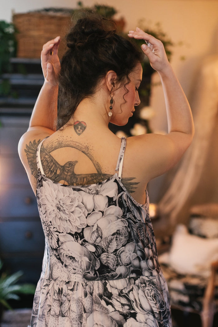 Model wearing the Étoile Simple Slip in soft natural viscose – perfect for layering under Market of Stars dresses, adding comfort and coverage – Market of Stars.