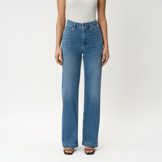 Summer ComfortDenim™ Jeans - Ninepine