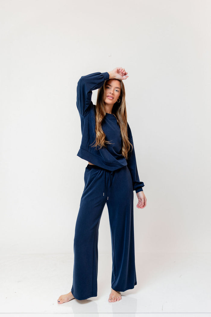 Giovanna Set in Slate Navy