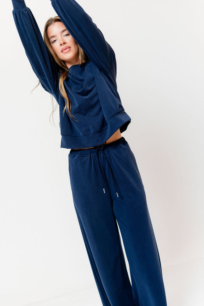 Giovanna Set in Slate Navy