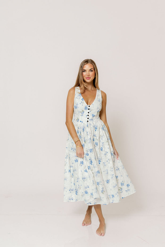 Gracelynn Floral Midi Dress in White/Blue