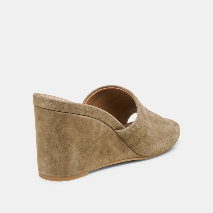 Holta Wedges in Olive Suede
