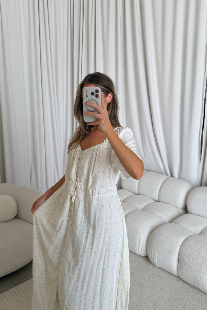 Honey Morning Maxi Dress in Sunday Floral - Nursing & Bump Friendly *9/10 PRE-ORDER* Fits Oversized Purposefully