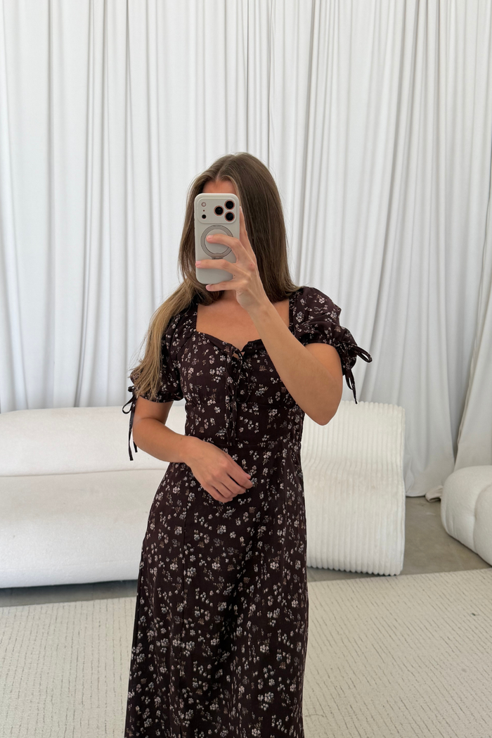 Jamie Maxi Dress in Mocha Wildflowers