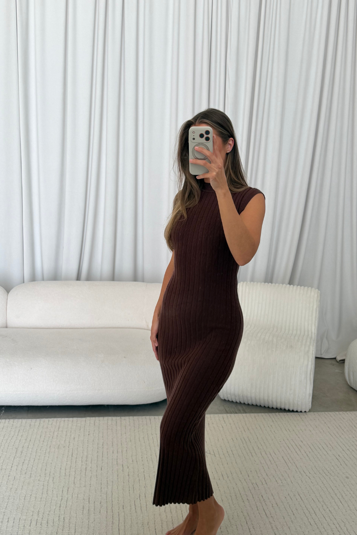 Julia Rib-Knit Maxi Dress in Chocolate