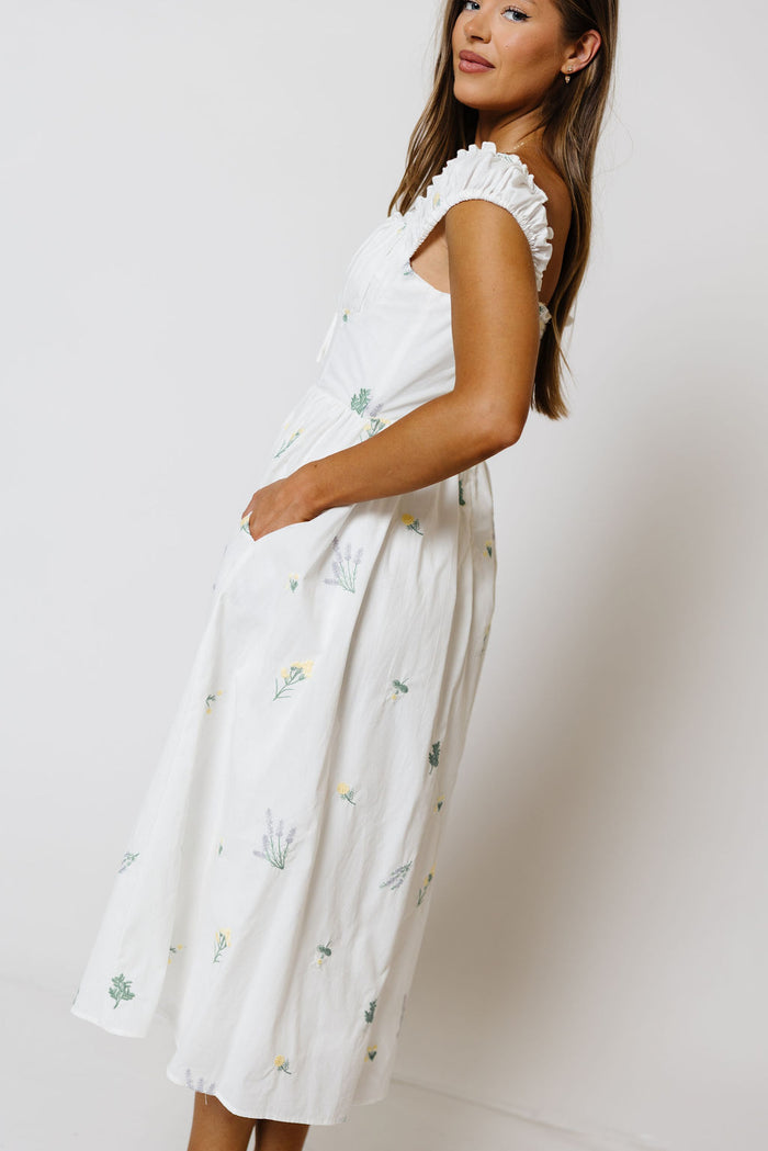Kaliyah Floral Embroidered Midi Dress in White Multi