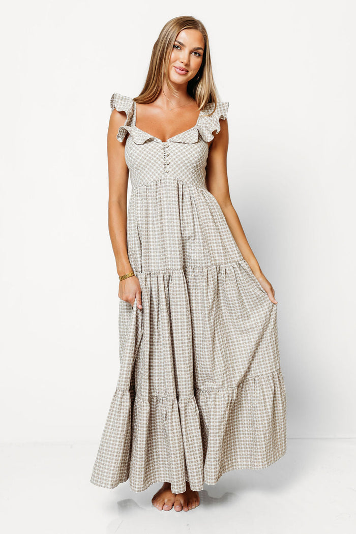 Kamden Heart Gingham Maxi Dress in Mocha