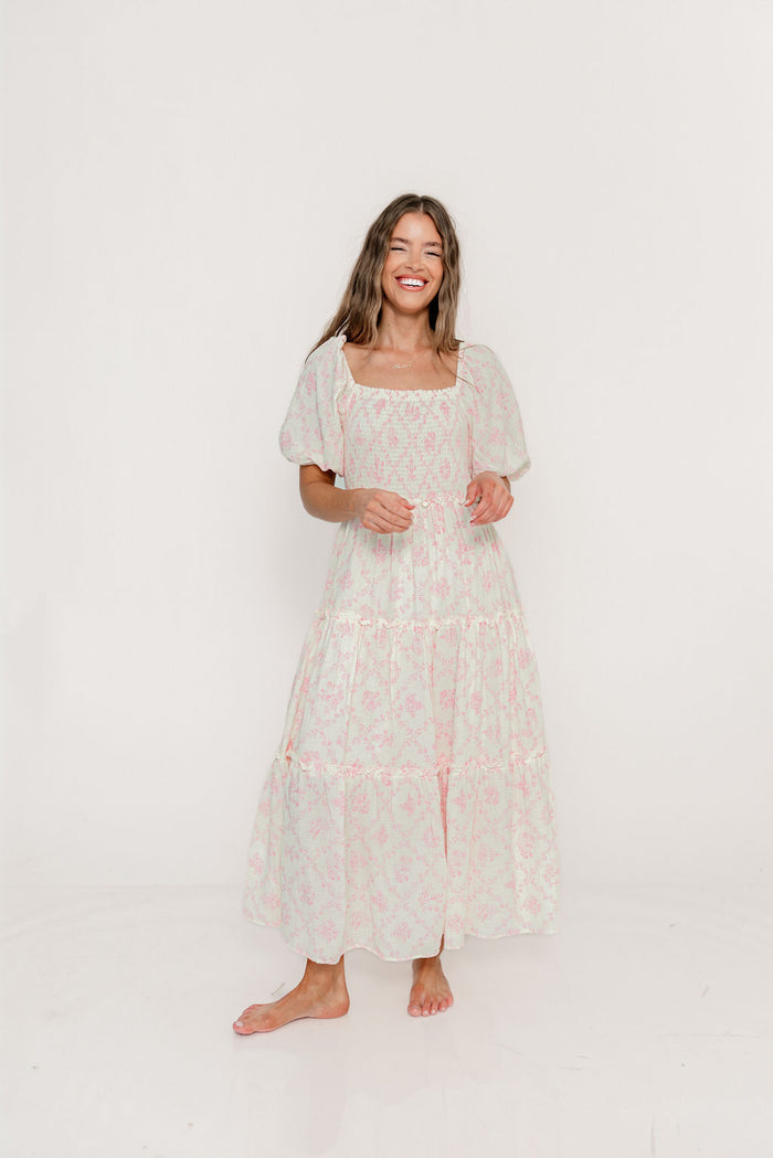 Karolyn Antique Puff Sleeve Tiered Maxi Dress in Pink