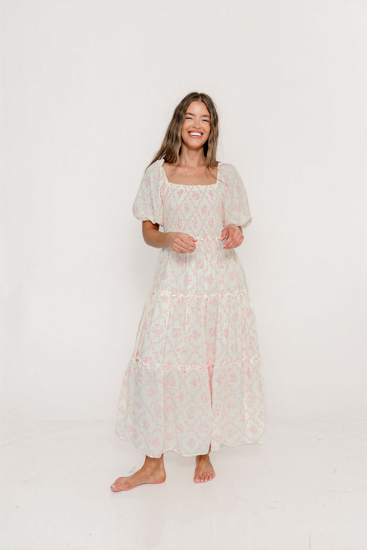 Karolyn Antique Puff Sleeve Tiered Maxi Dress in Pink