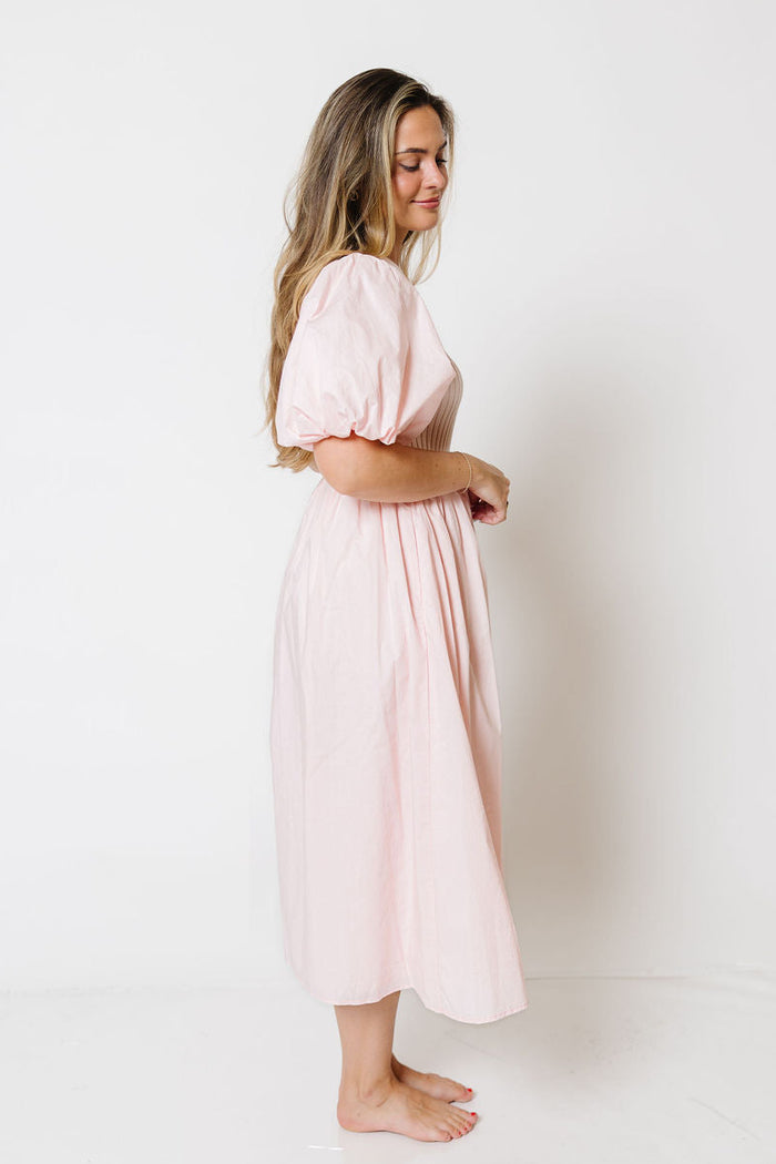 Kenzie Midi Dress in Pale Pink
