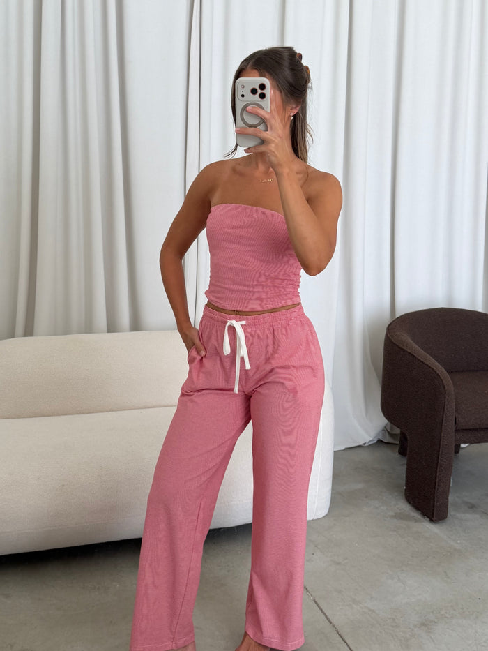 Khloe Set in Red/White Stripe