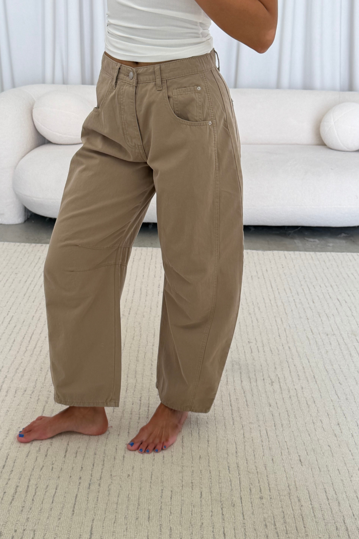 Lance Wide Leg Barrel Pants in Taupe
