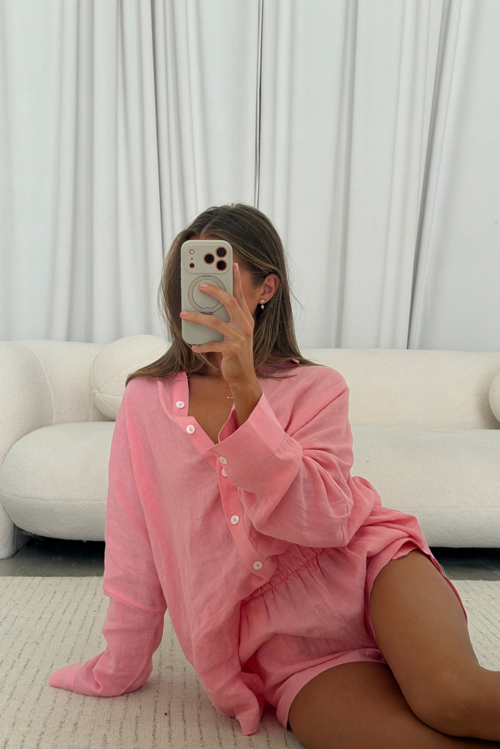 Lee 100% Linen Shorts in Bubble Gum