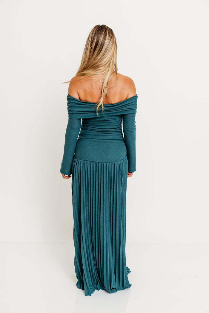 Lennox Long Sleeve Maxi Dress in Green- Bump Friendly *Final Sale*