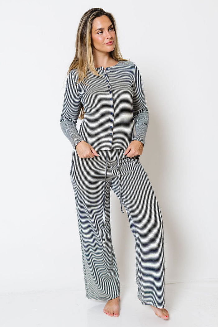 Leo Striped Lounge Set in Navy