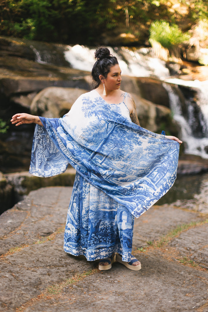 Let the Light In airy bamboo viscose scarf featuring print of Delft blue and white pottery, and positive message of light and hope - Market of Stars