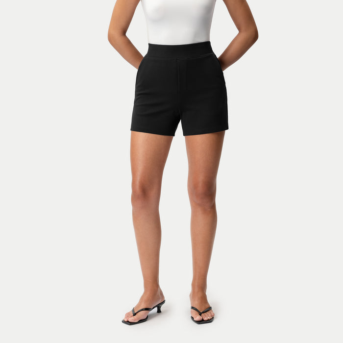 Light Ponte Shorts - Ninepine