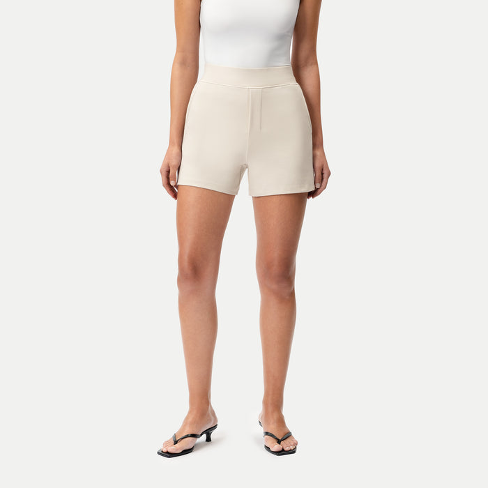 Light Ponte Shorts - Ninepine