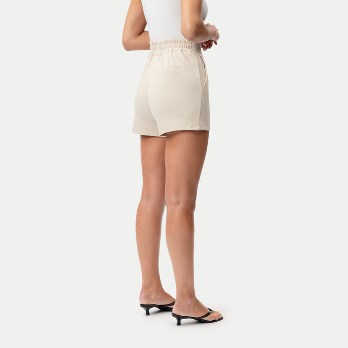Light Ponte Shorts - Ninepine