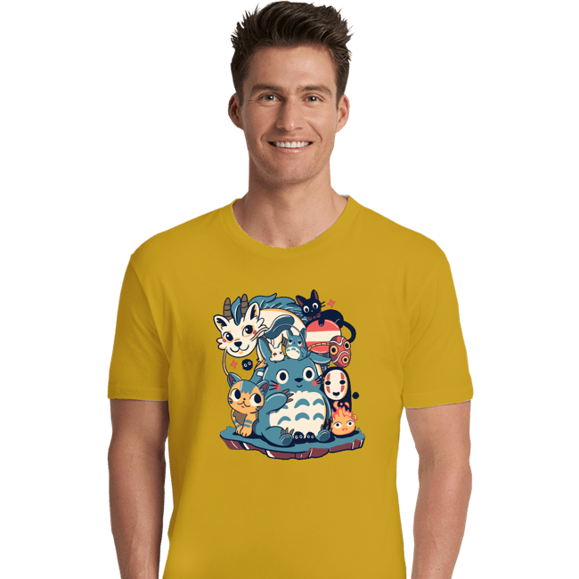 Premium Shirts, Unisex / Small / Daisy