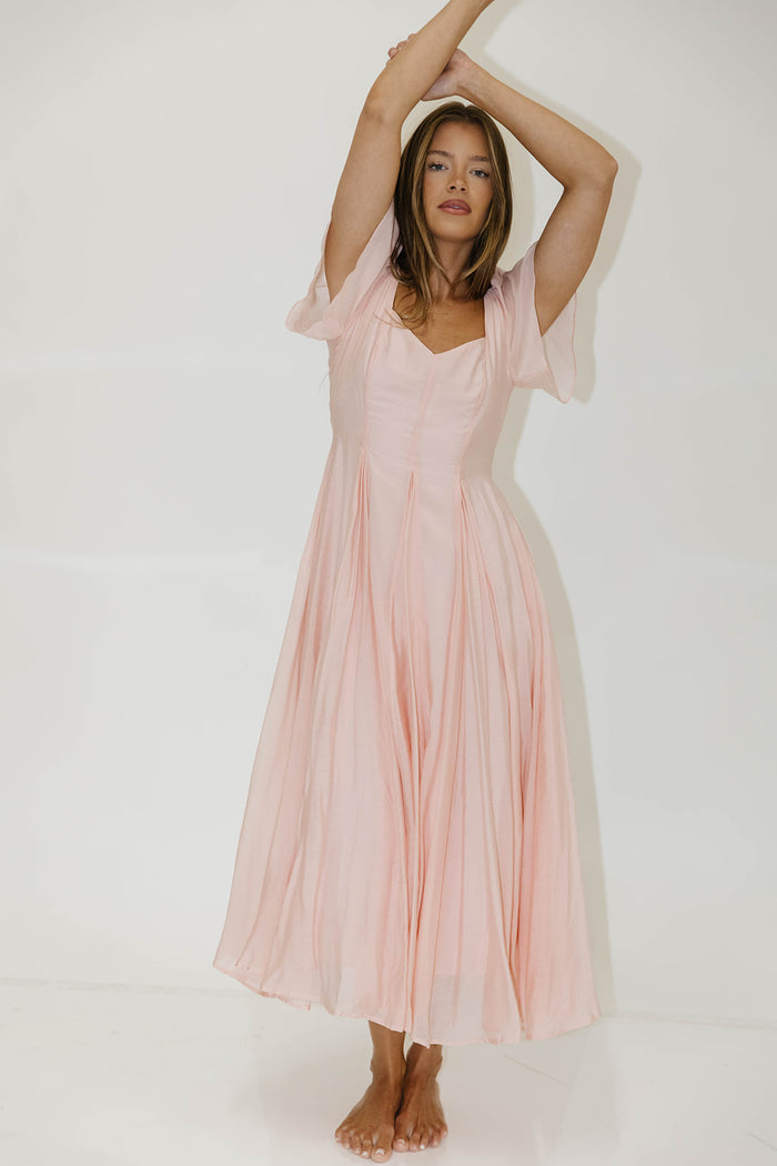 Meret Maxi Dress in Pink
