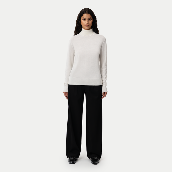 Merino Wool Relaxed Turtleneck - Ninepine