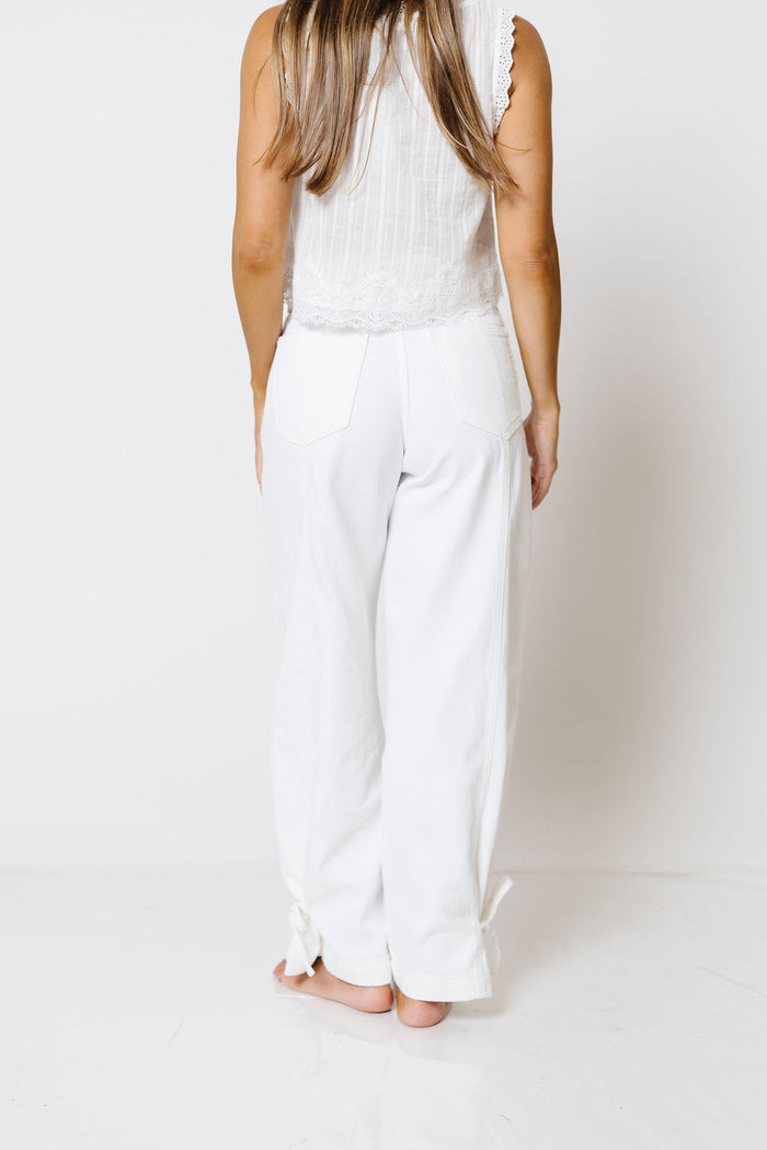 Miles Drapey Relaxed Barrel Jeans in White