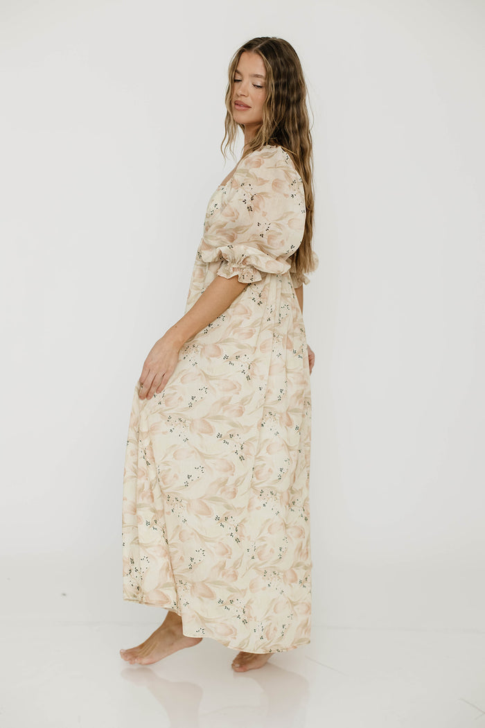 Mona Maxi Dress in Peach & Cream Floral - Bump Friendly (Bust Runs a Bit Small / No Smocking)