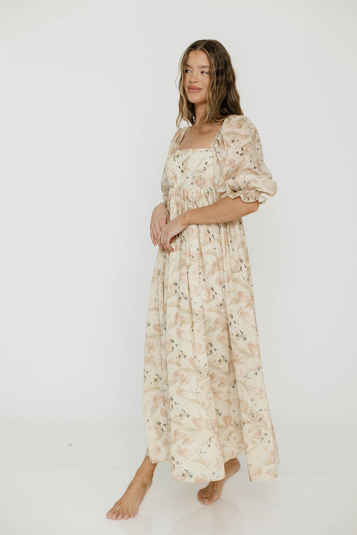 Mona Maxi Dress in Peach & Cream Floral - Bump Friendly (Bust Runs a Bit Small / No Smocking)