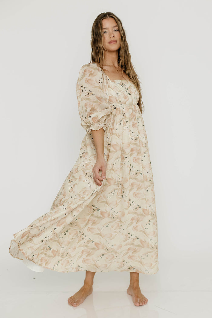 Mona Maxi Dress in Peach & Cream Floral - Bump Friendly (Bust Runs a Bit Small / No Smocking)
