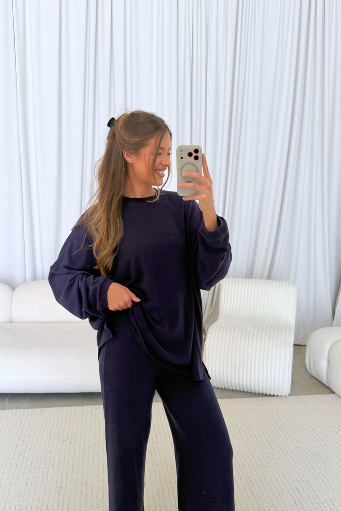 Naomi Oversized Fleece Long Sleeve Top in Navy - Bump Friendly