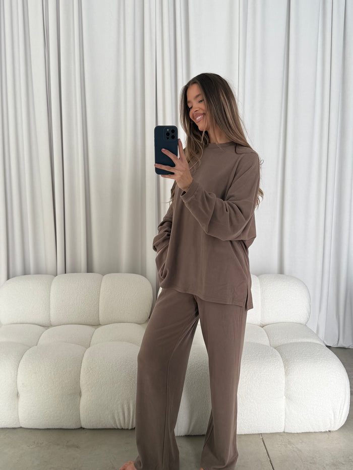Naomi Oversized Fleece Long Sleeve Top in Olive Brown - Bump Friendly