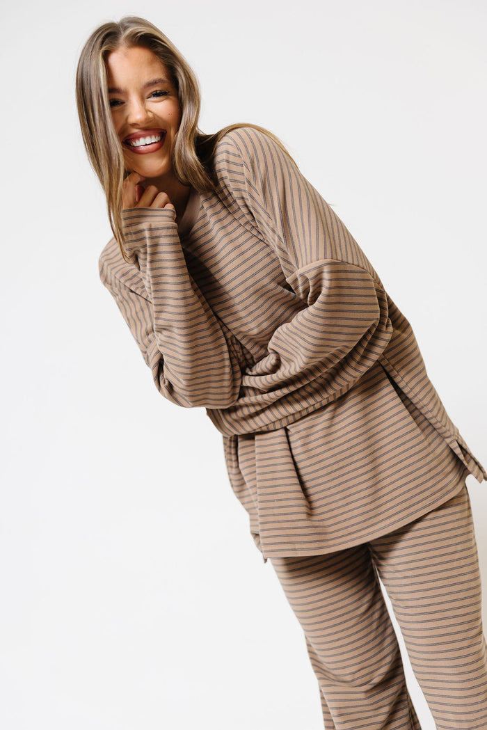 Naomi Striped Oversized Fleece Long Sleeve Top in Taupe/Grey