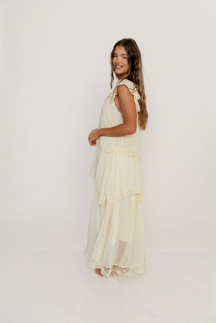 Nicola Maxi Dress in Light Beige