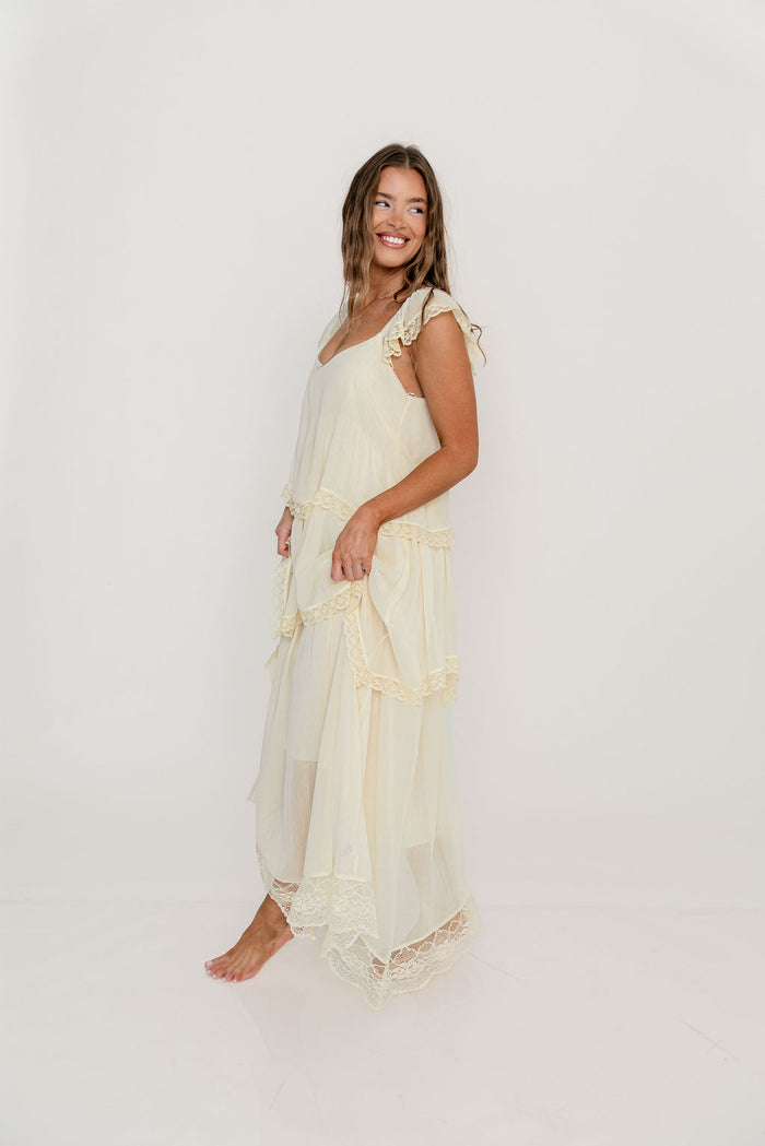Nicola Maxi Dress in Light Beige