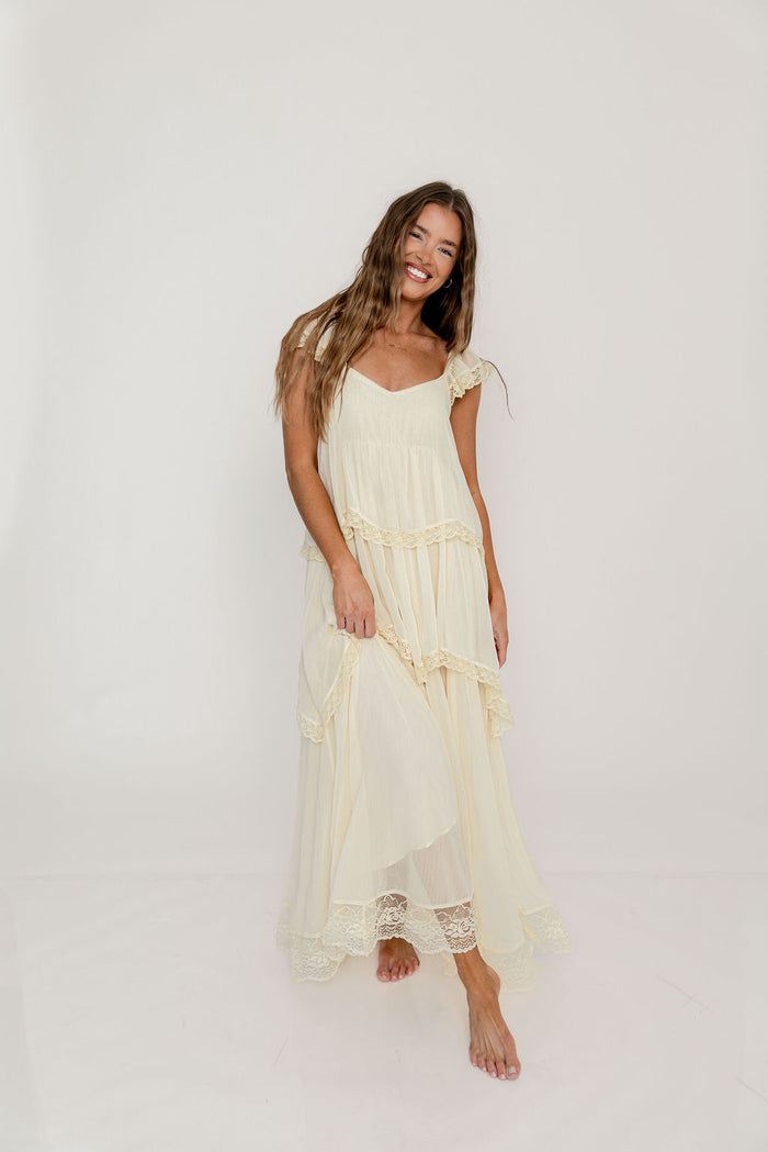 Nicola Maxi Dress in Light Beige