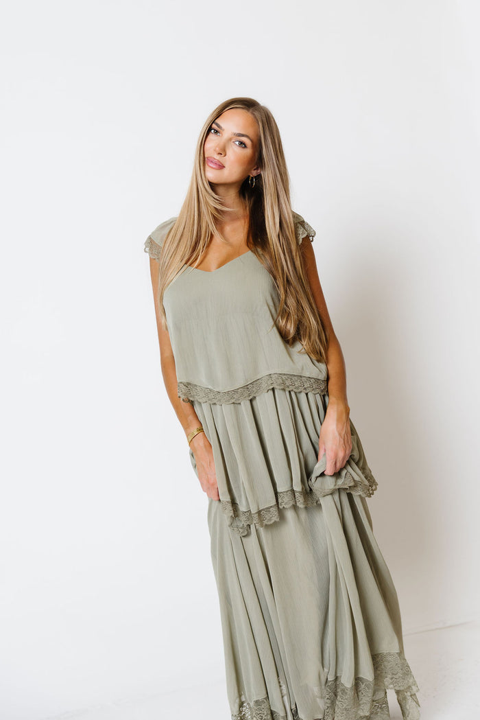 Nicola Maxi Dress in Light Olive