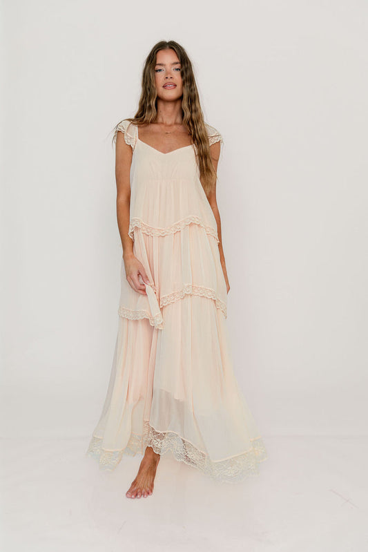 Nicola Maxi Dress in Pale Pink