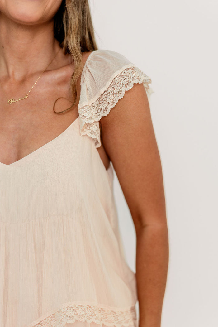 Nicola Maxi Dress in Pale Pink