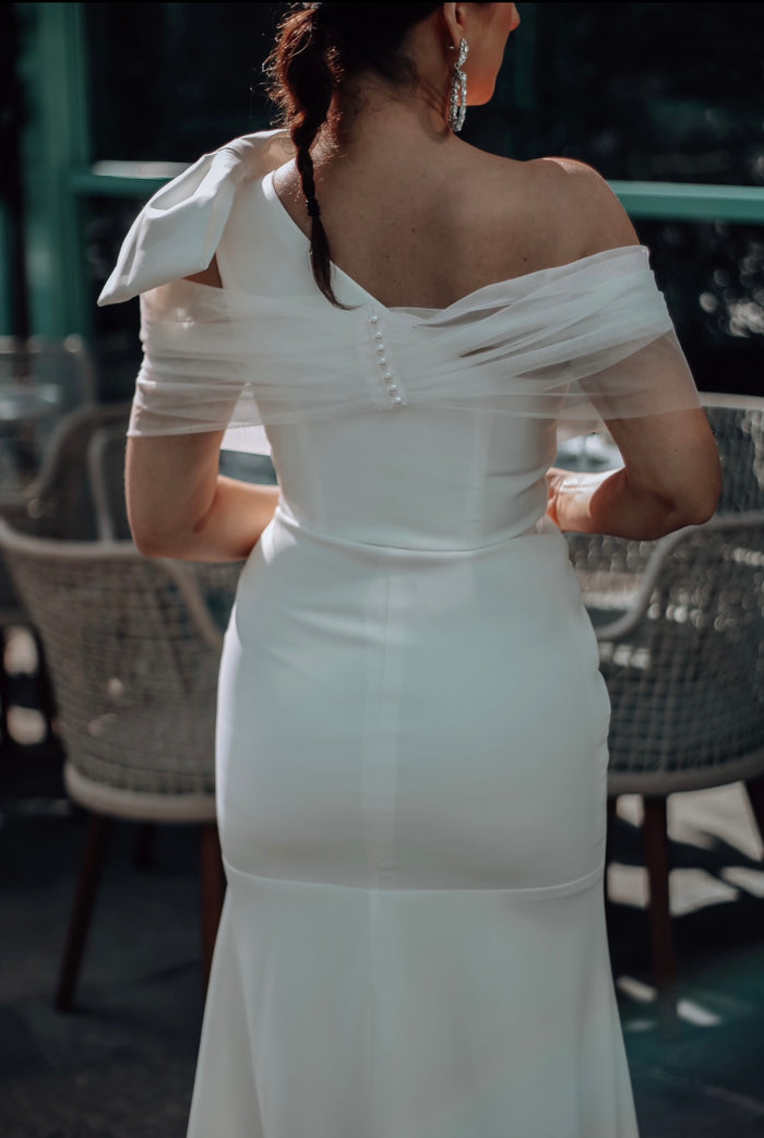Off-the-shoulder bridal shawl - Velo Bianco