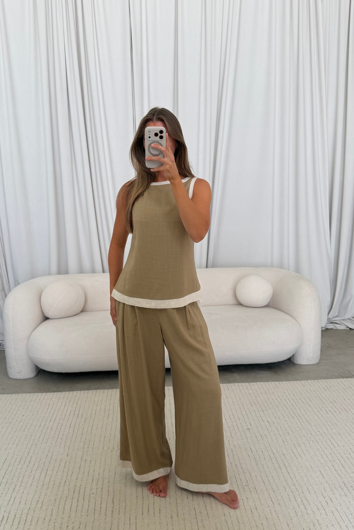 Phoebe Contrast Edge Sleeveless Top and Wide Leg Pants Set in Khaki/Natural