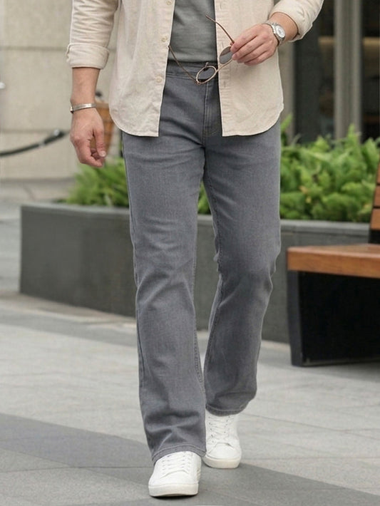 Plus Men's Light Grey Regular Fit Washed Denim Bootcut Jeans Stretchable