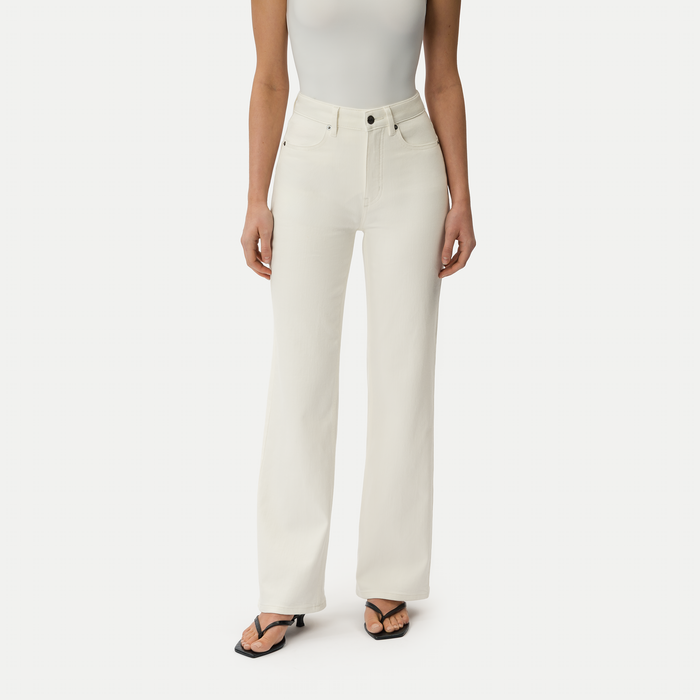 Relaxed ComfortDenim™ Jeans - Ninepine