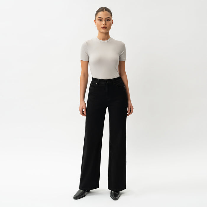 Height: 171 cm | Length: 32" | Size: XS / Height: 5'7" | Length: 32" | Size: XS