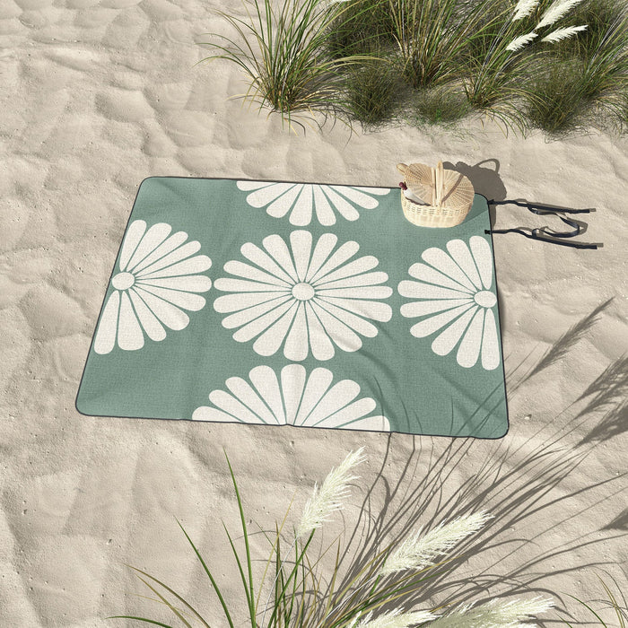 Retro Daisy XX Outdoor Blanket